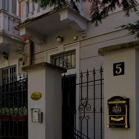 Cesena5 Alojamento de Acomodação e Pequeno-almoço *