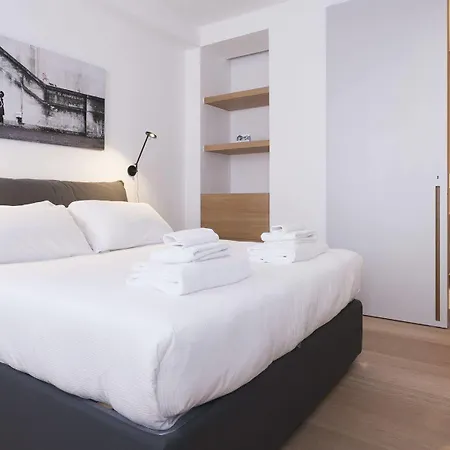 Apartment Corso 6 Milan