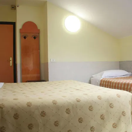Mazzini Hotel