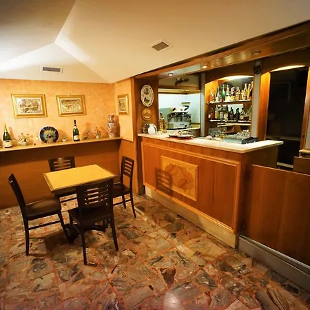 Gran Sasso Hotel 2*