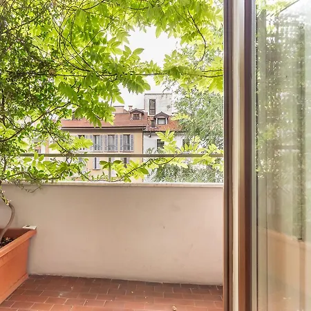 Alessia's Flat Sant'ambrogio * 米兰