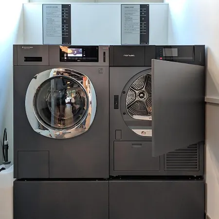 Meininger Lambrate Albergue Milão