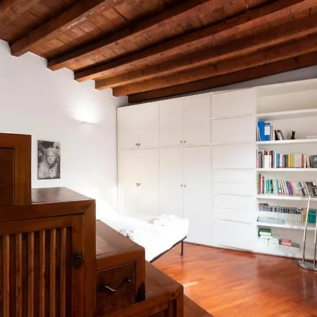 Anfiteatro In Brera