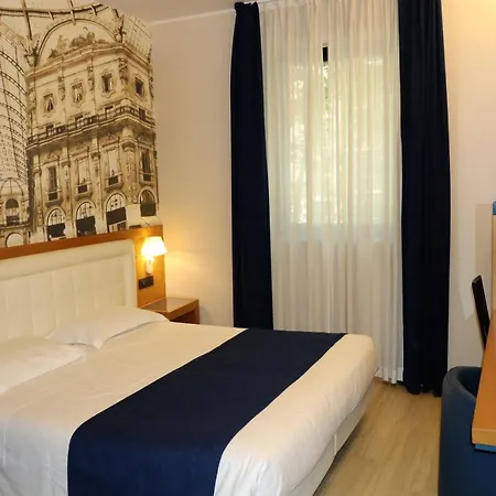 Domenichino 3* Milano