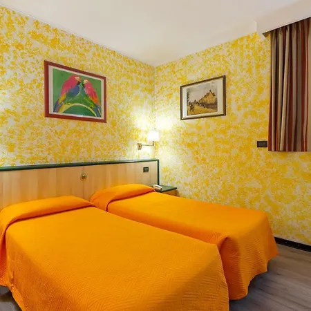 Ginosi Arizona 米兰