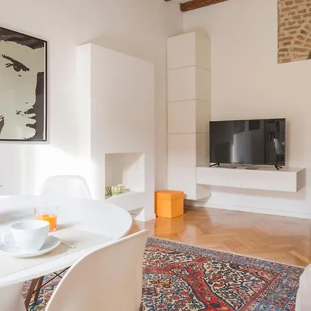 Appartement Heart Duomo Colonne Milan