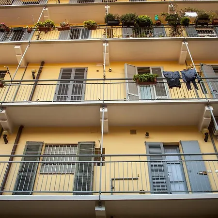 Porta Venezia Attic Flat