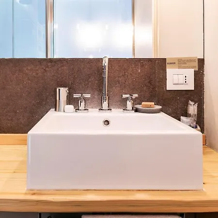 ベッド・アンド・ブレックファスト Bc Maison Bed&cafe 4*