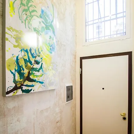 Apartment At Prada Mailand