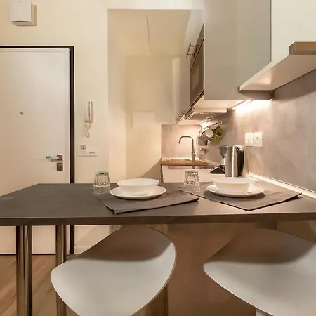 Alessia's Building- Affori Fn Apartman