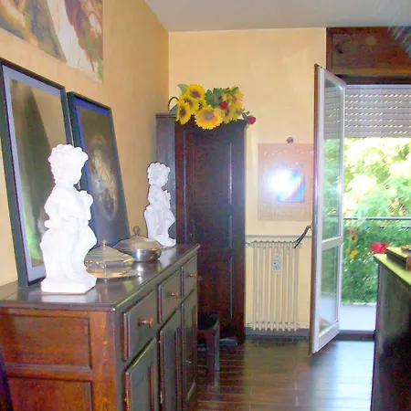 Alojamento de Acomodação e Pequeno-almoço A San Siro 75 Milão