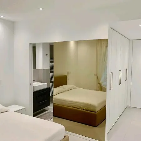 Royal Place Caiazzo Bed & Breakfast