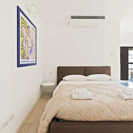 公寓 Guesthost - Elegant Loft With Balcony! *