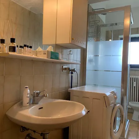 Kibilu - Fiera Milano, Vicinanze Rho, Linea Rossa Qt8 *