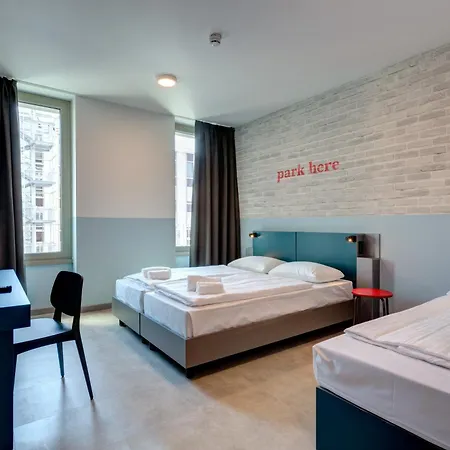 Albergue Meininger Lambrate Milão