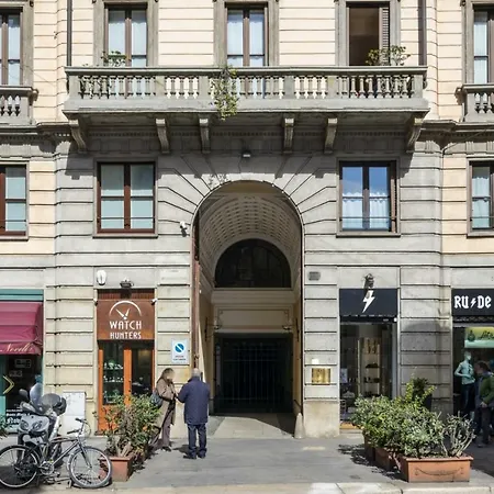 Suitelowcost Magenta *