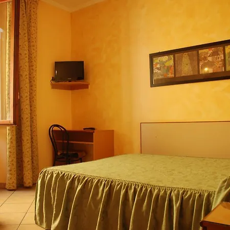 Hotel Casa Mia 2*