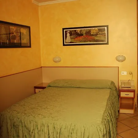Casa Mia 2*