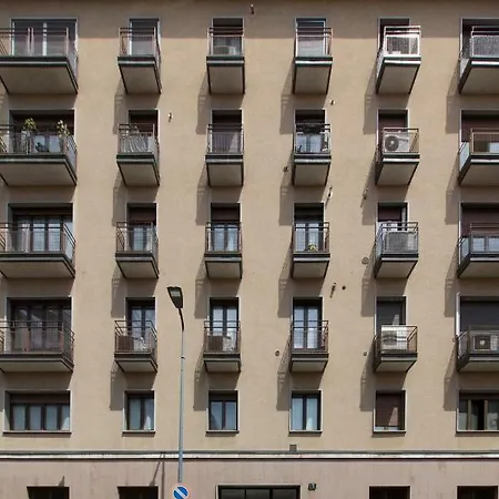 Bright And Cozy In Isola District - Marco Polo * Milão