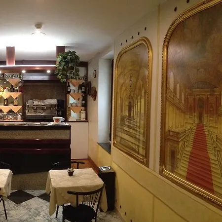 Vienna Hotel