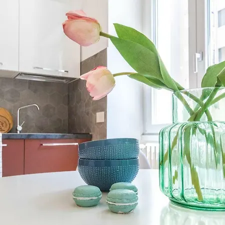 Joivy Bright For 4 Next To Life * Milan