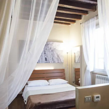 Apartment Corso 6 Milan