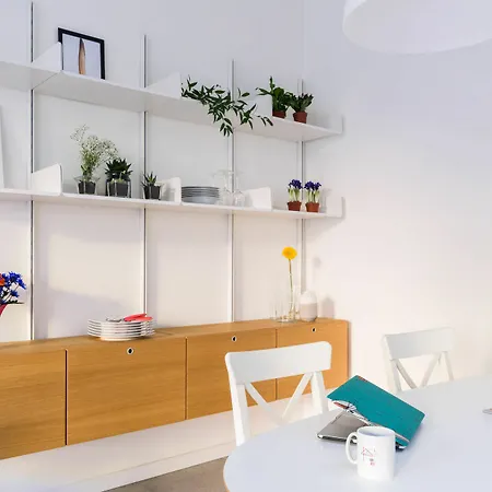 Homeathotel - Ampola Appartement