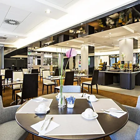 Novotel Nord Ca' Granda 4* Милан