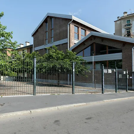 Mila Milart Milano