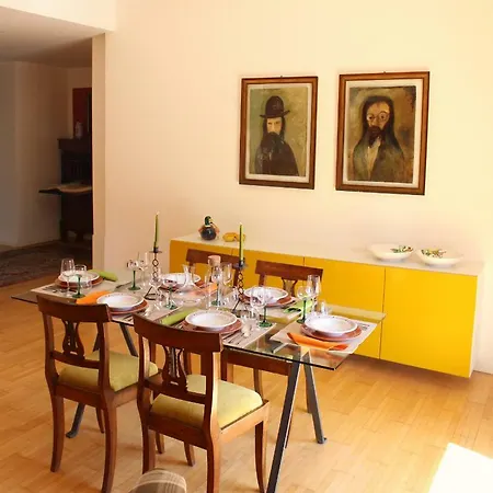 아파트 Luminous Stylish Quiet 150m2, Tre Torri *