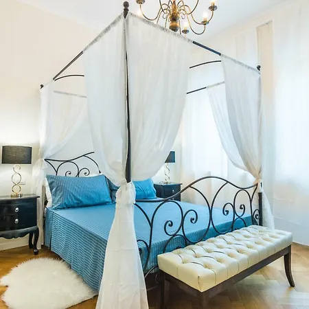Hemeras Boutique Homes - Large Design Near Duomo Cathedral Apartamento *