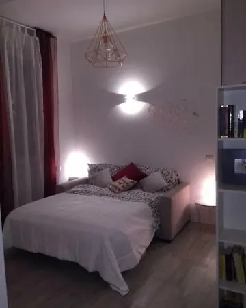 Joy House -central Near Metro Arco Della Pace Brera-entire Perfect For Work & Play, Nightlife With Ac & Fast Wifi Welcome To The Cool Joy House! Lejlighed Milano