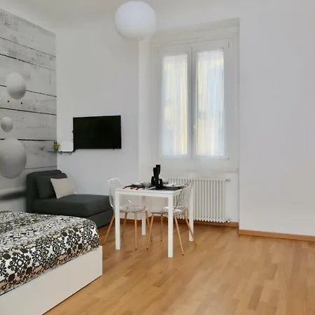 아파트 P&d Navigli Ripa Ticinese