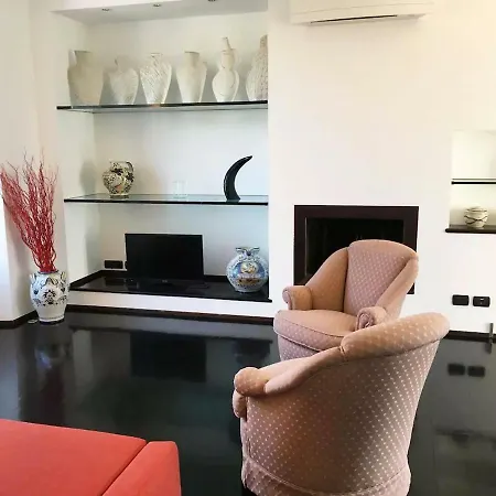 Alzaia Contemporary شقة *