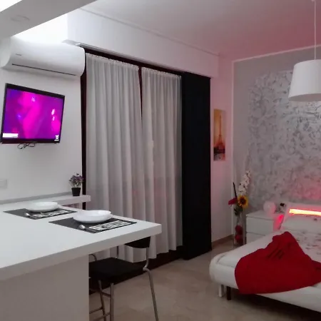 Mecenate Cozy Flat *