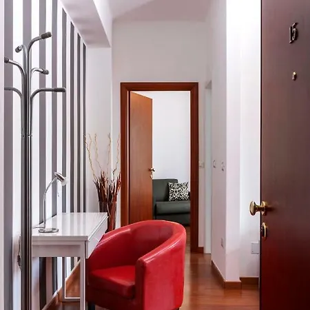 公寓 Bright House In *