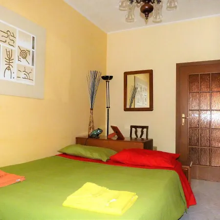 Graziosa Camera Da Letto Maison d'hôtes