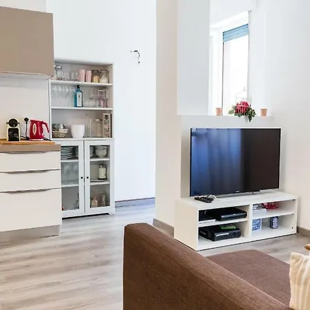 Apartamento Wonderful And Strategic Apt In Sant'agostino *