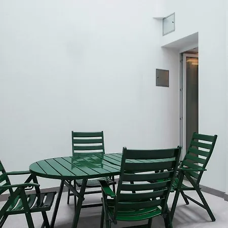 3 Bedrooms Brera Design *