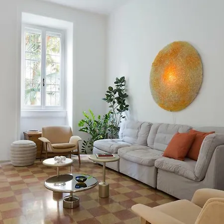 Camera Con Bagno Privato In Elegante Di Design Homestay Milan