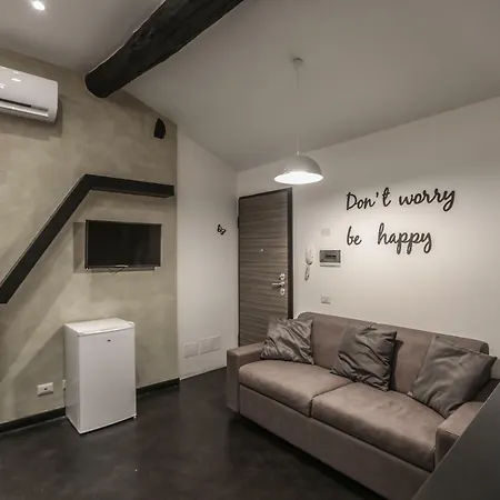 Stylish Near Duomo Appartement *