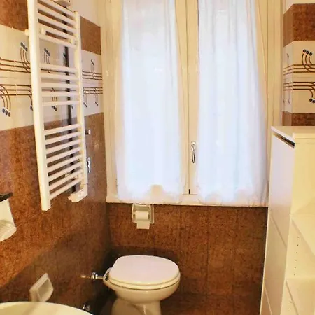 Lunigiana 15 Апартаменты Милан