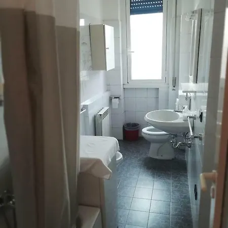 Novegro Linate 101 דירה