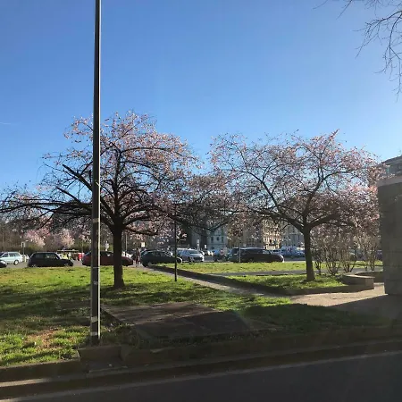 アパート Giotto's House