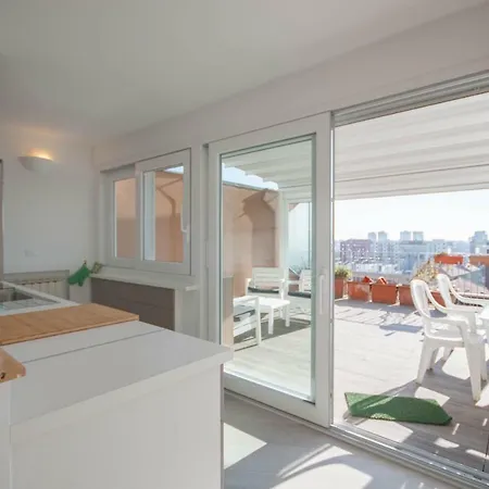 Exclusive Rooftop With Large Terrace In Solari/tortona Mediolan