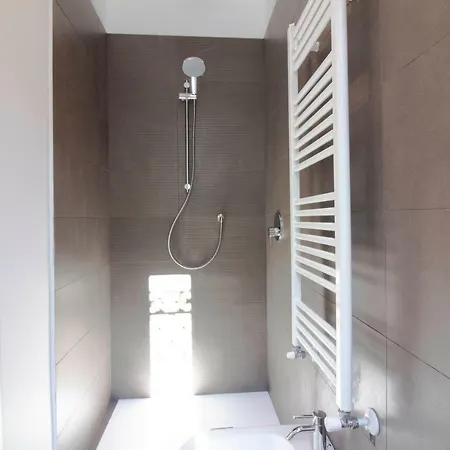 Nerino 5 Charme Διαμέρισμα *