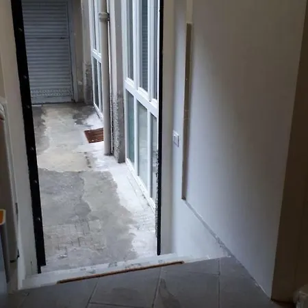 Gasthof Abruzzi 17 Politecnico-porta Venezia Quiet And Large With Kitchen