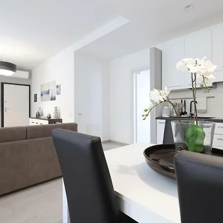 Center - Porta Romana דירה