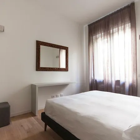 아파트 Beautiful Flat In Center 밀라노