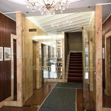 Spacious Modern Flat In A Lively Area * Milano